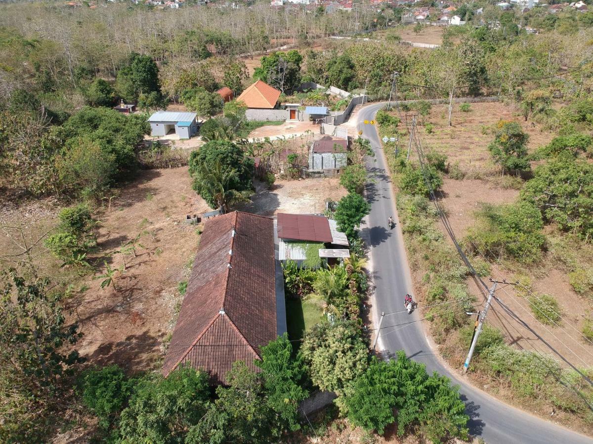 Paranyogan Homestay 2 Jimbaran Buitenkant foto